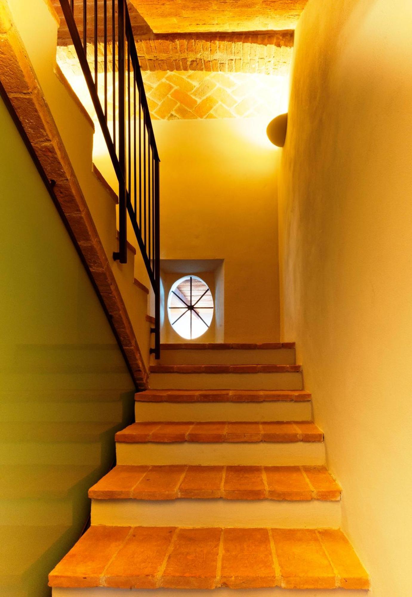 Locanda Sant'Ambrogio Rivalta  ภายนอก รูปภาพ