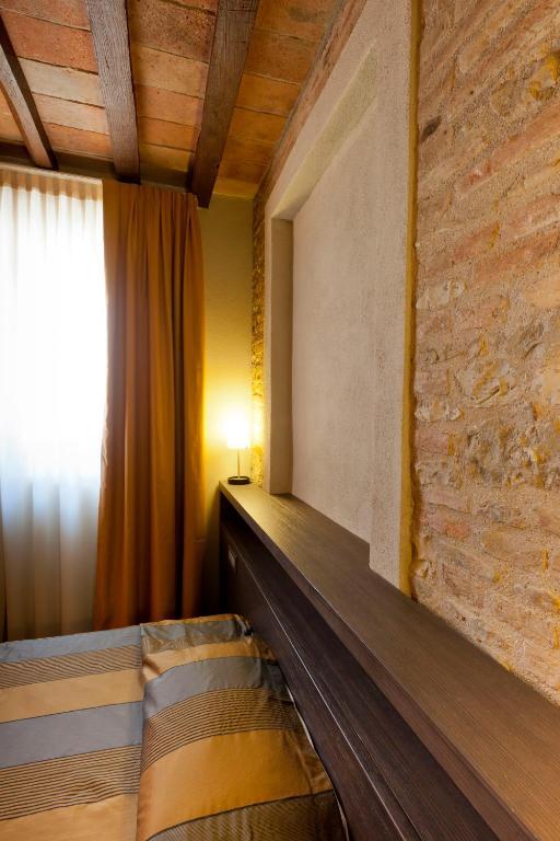 Locanda Sant'Ambrogio Rivalta  ห้อง รูปภาพ